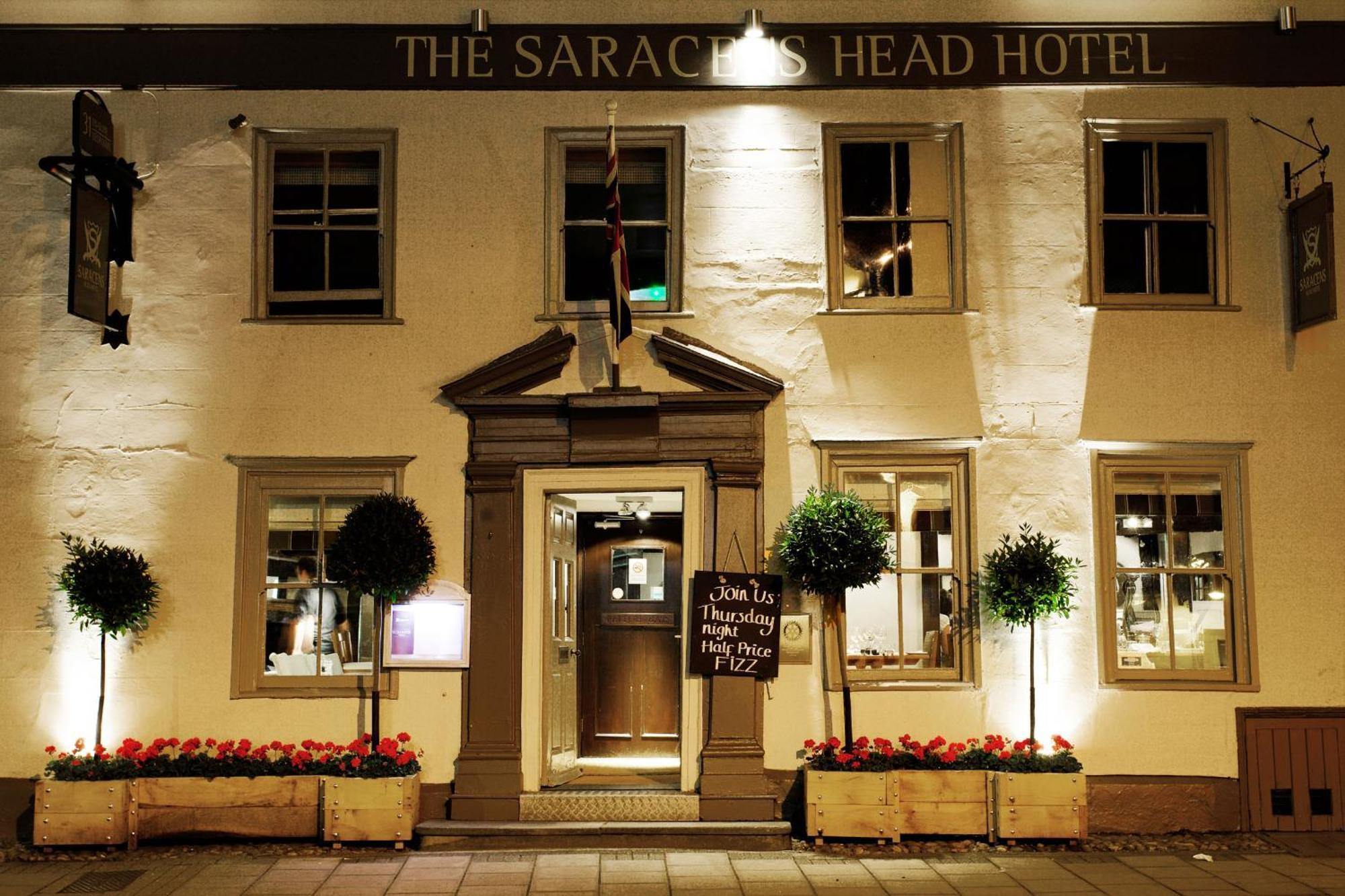 The Saracens Head Hotel Great Dunmow Luaran gambar