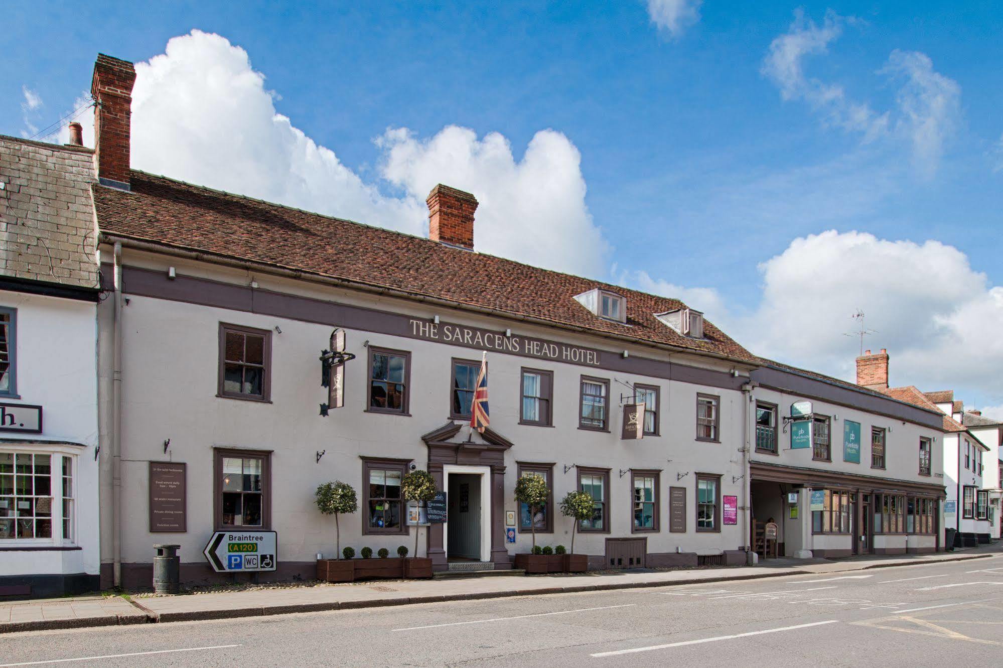 The Saracens Head Hotel Great Dunmow Luaran gambar