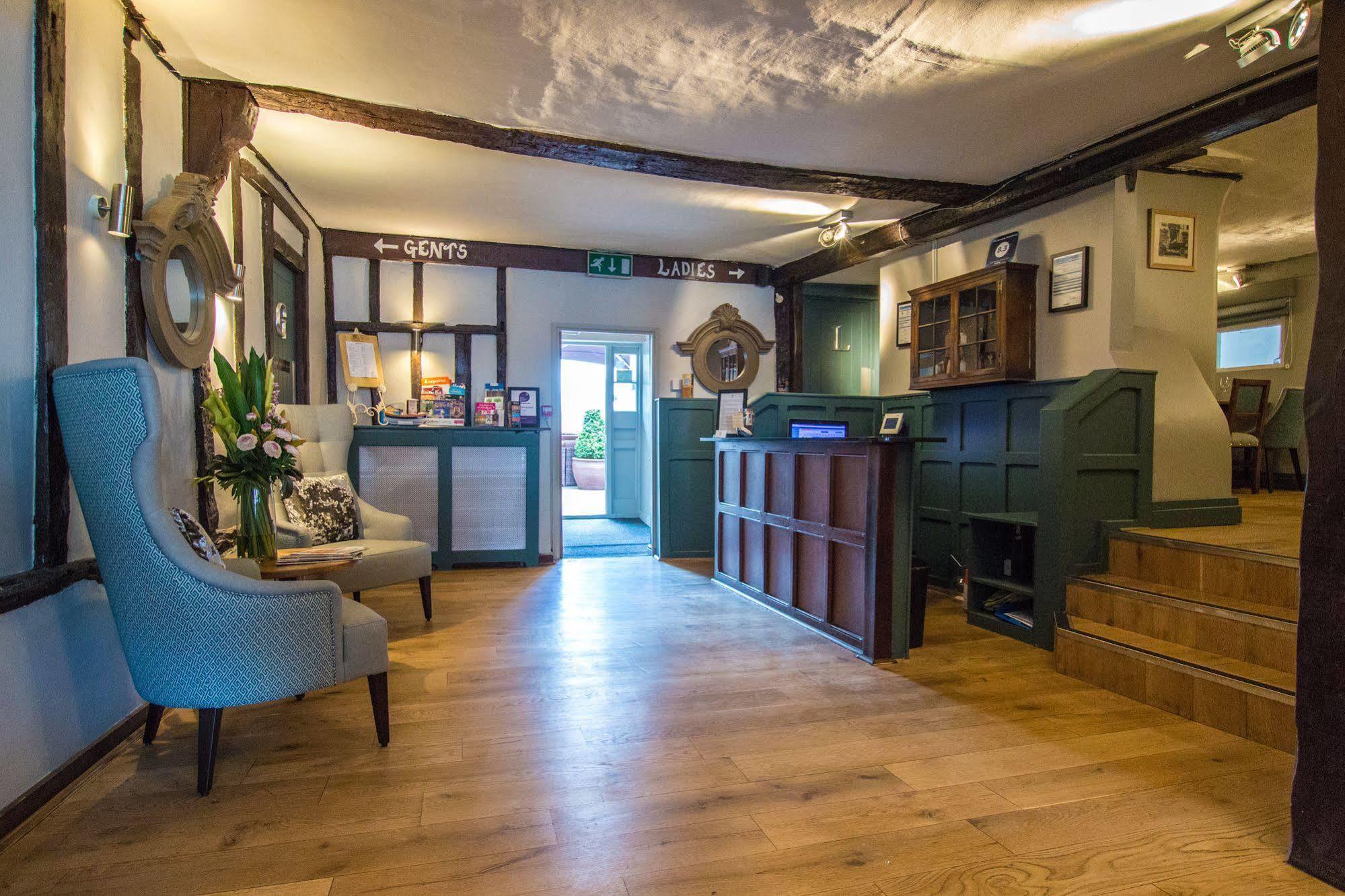 The Saracens Head Hotel Great Dunmow Luaran gambar